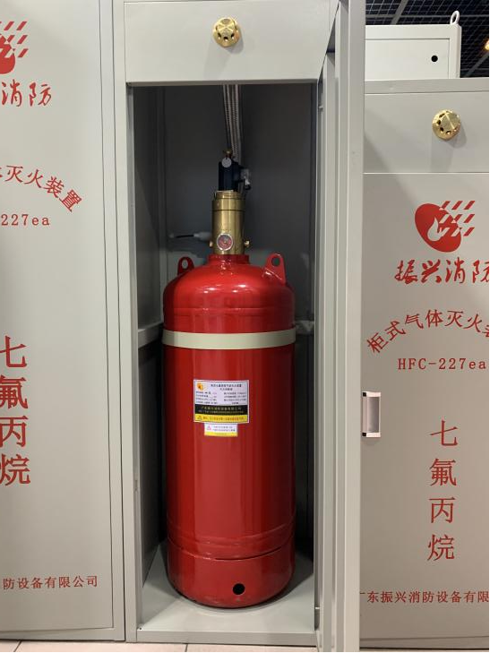 柜式七氟丙烷氣體滅火系統(tǒng)，單瓶組和雙瓶組有何區(qū)別？